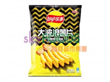 LAYS ROASTED CHICKEN WING FLAVOR CHIPS 70.00 GRAM